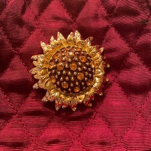 Jacqueline Bovier Kennedy pin
